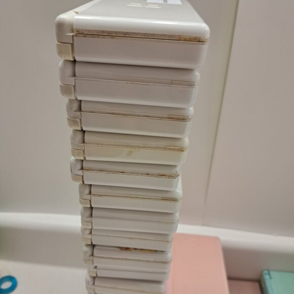 1X Nintendo DS Lite Console – Tested & Working – Includes Stylus + Charger - Picture 3 of 12